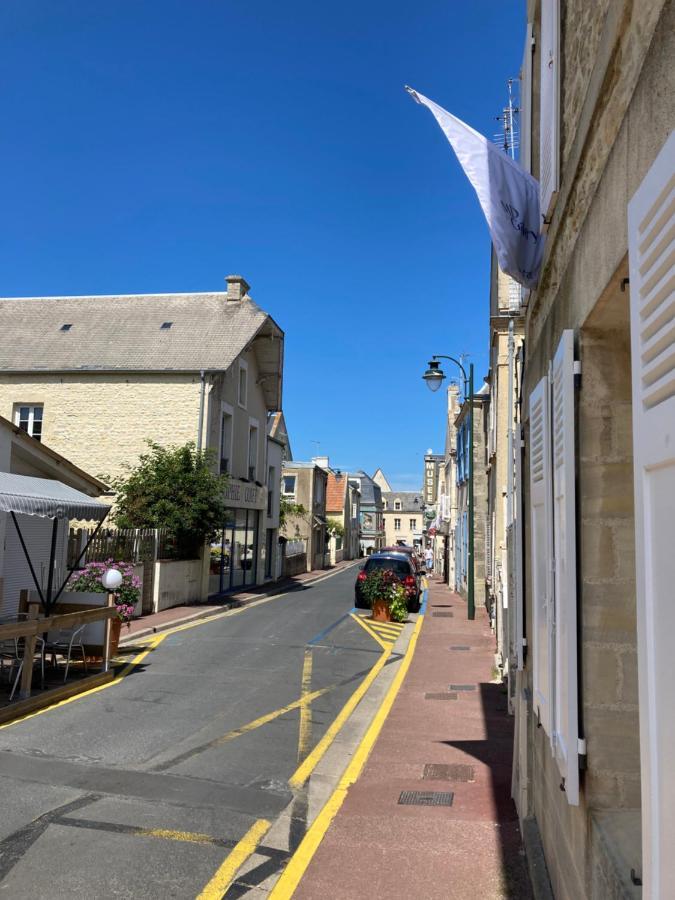 Md Gallery Arromanches-les-Bains Exterior foto